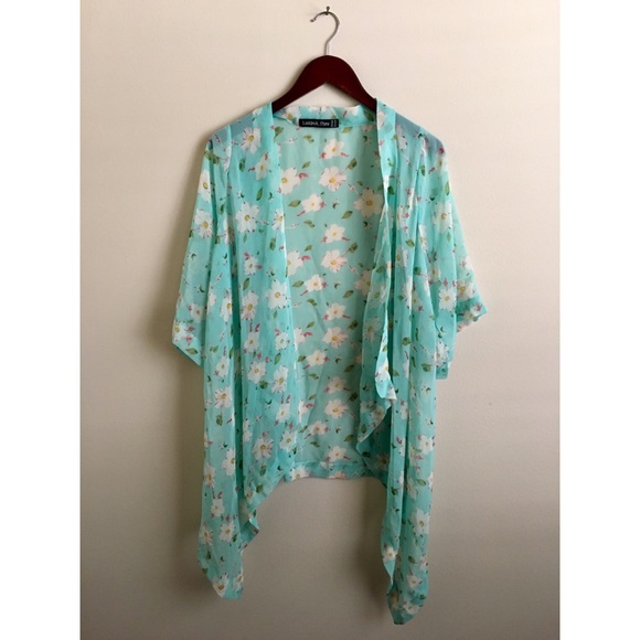 Floral Kimono - Picture 2 of 3